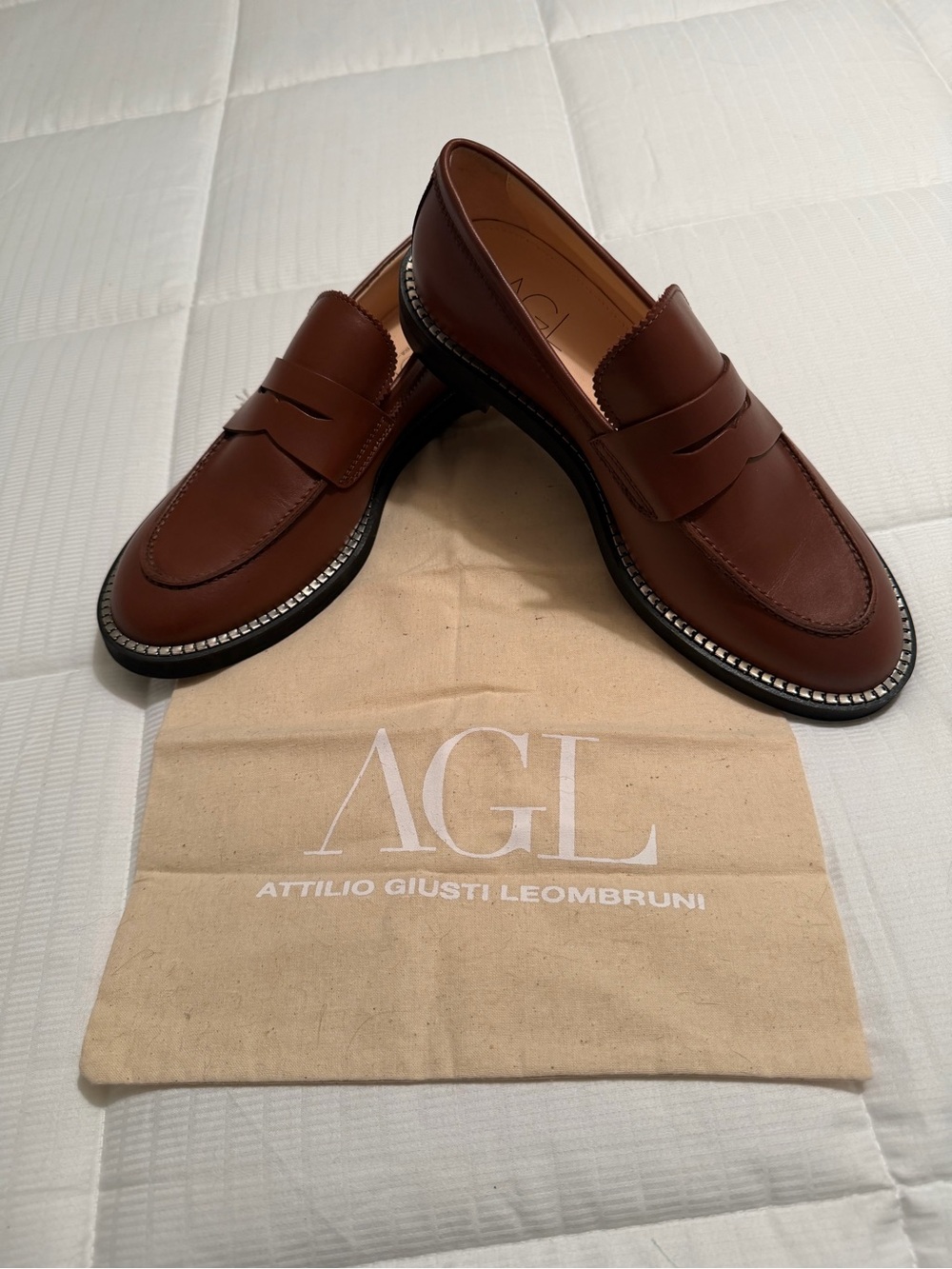 AGL SIRENA JUJUBE PENNY
LOAFERS US 10M/ EU40 - NWT